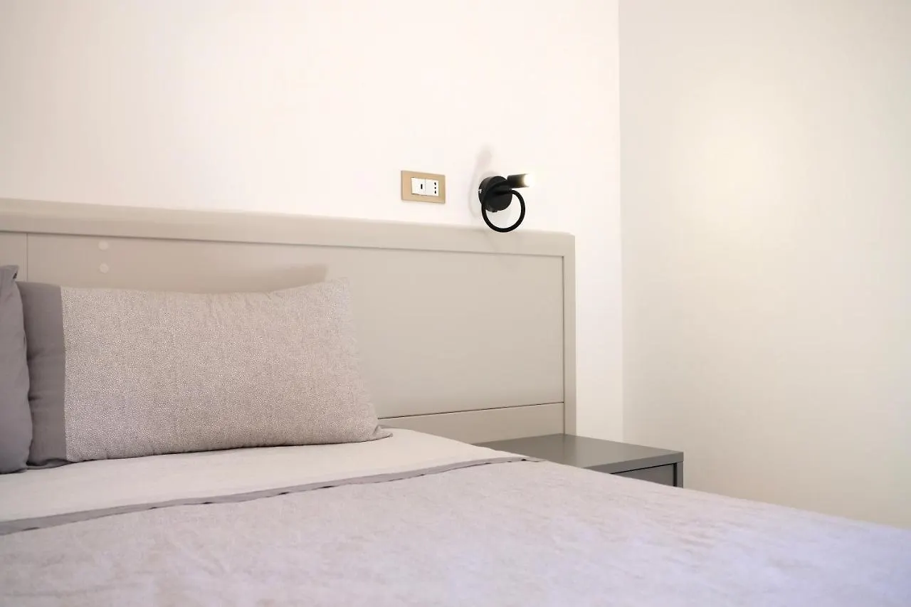 Belmonte Apartments 팔레르모 0*,